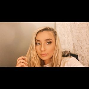 Meet your Posher, Harli